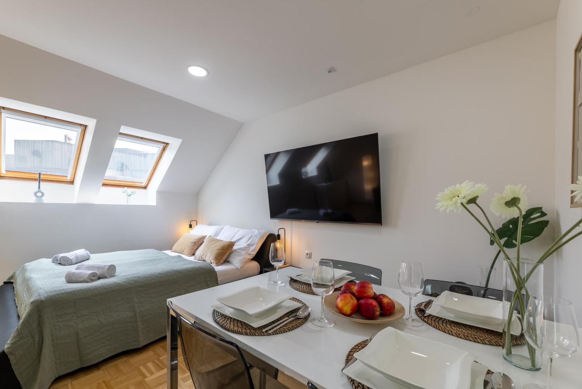 Kip Old Town Modern With Free Parking & Ac Appartement Prague