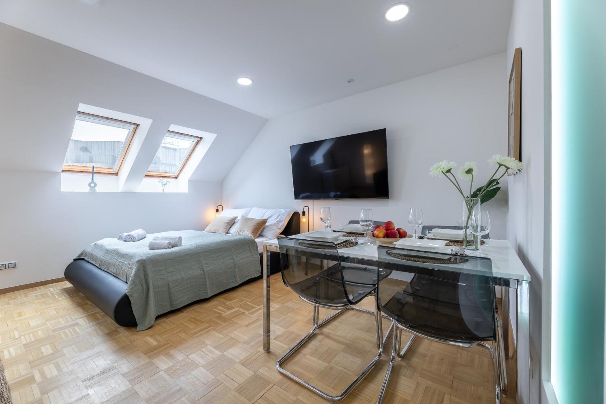 Apartment Kip Old Town Modern With Free Parking & Ac